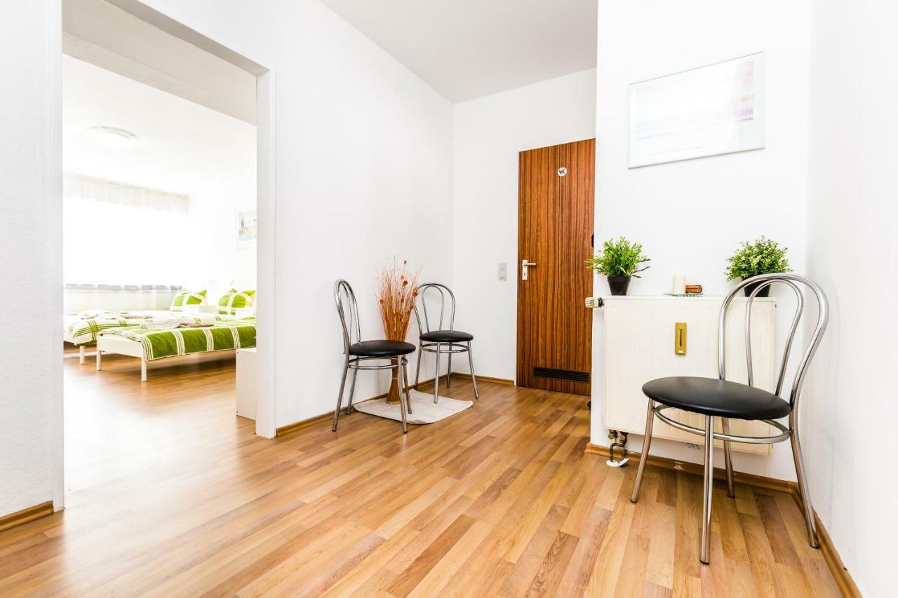 Workers Apartment Am Wiener Platz Kolín nad Rýnem Exteriér fotografie